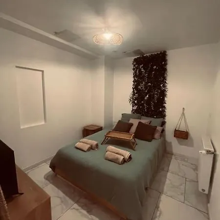 Jungle Suite, Jacuzzi A 7 Min De La Calais