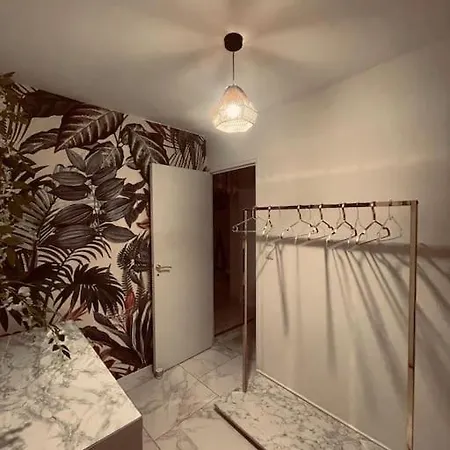 Jungle Suite, Jacuzzi A 7 Min De La Apartment